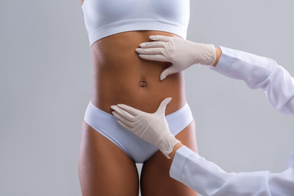 What is a drainless tummy tuck?